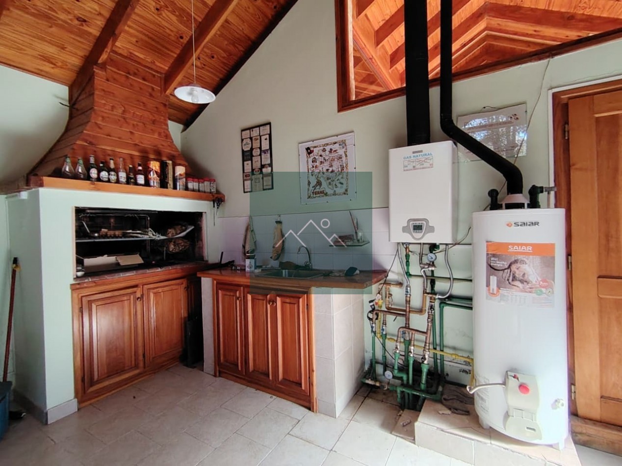 HERMOSA CASA EN VENTA - LOMAS DE CORRENTOSO