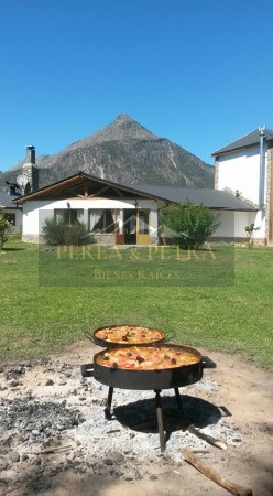 HOSTERIA EN EL HOYO