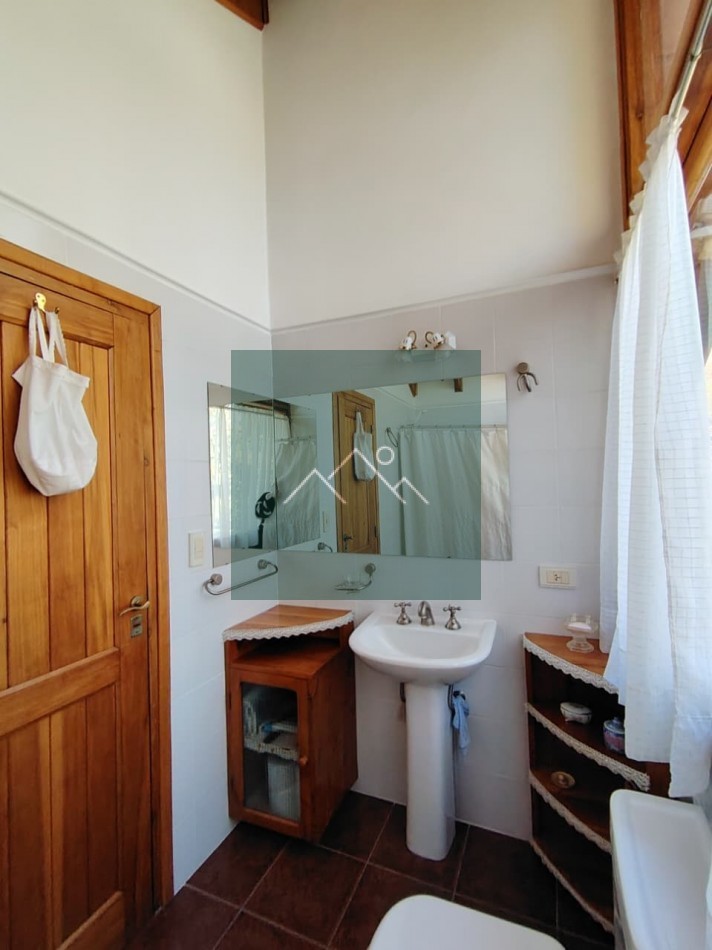 HERMOSA CASA EN VENTA - LOMAS DE CORRENTOSO