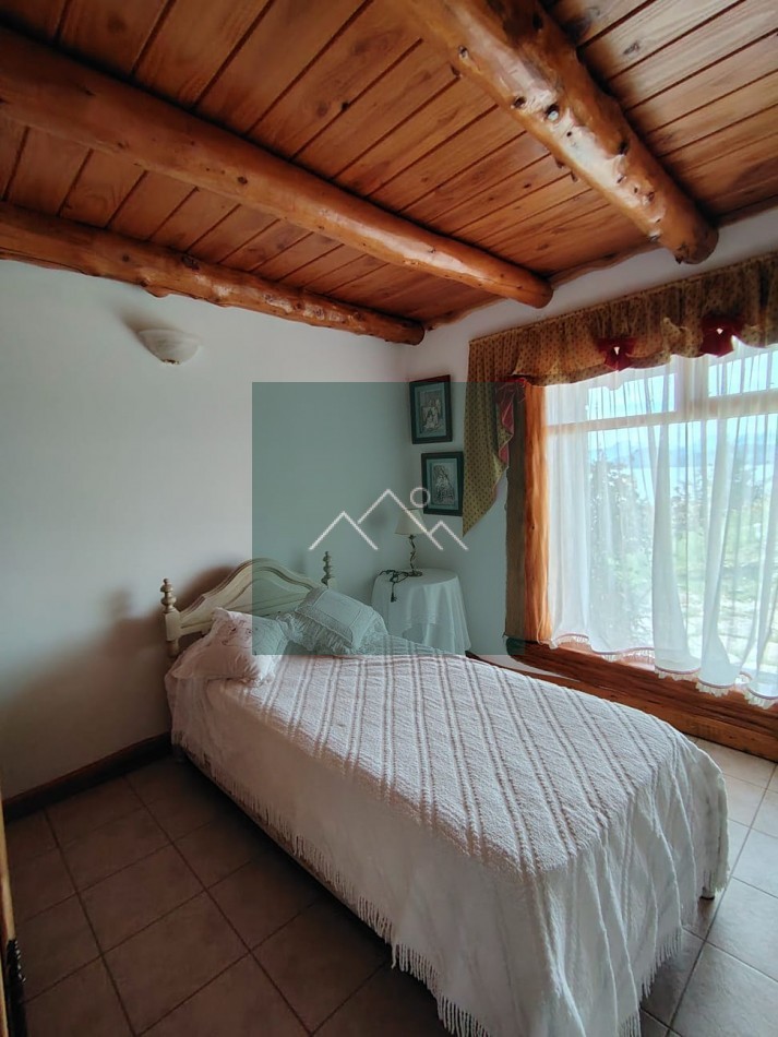 CASA EXCLUSIVA EN VENTA EN BARILOCHE