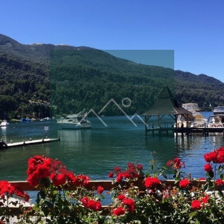 Espectacular departamento con vista al lago Nahuel Huapi